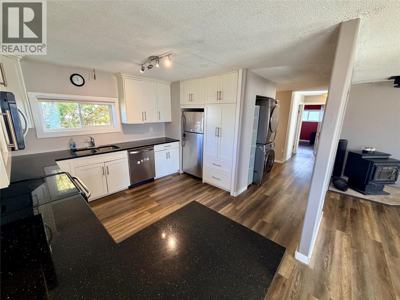 5007 48 Avenue, Pouce Coupe, British Columbia  V0C 2C0 - Photo 3 - 10402821