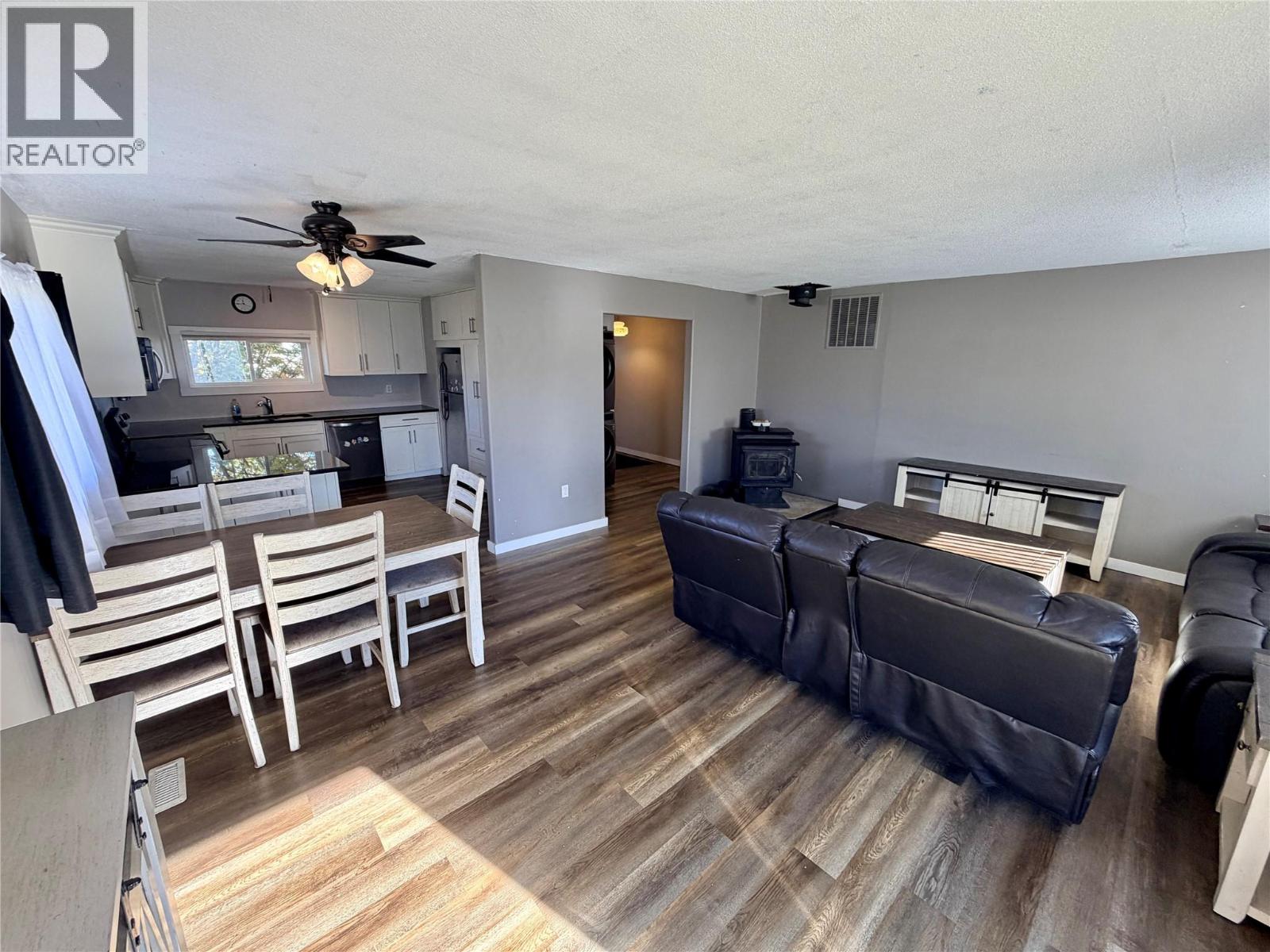 5007 48 Avenue, Pouce Coupe, British Columbia  V0C 2C0 - Photo 6 - 10402821