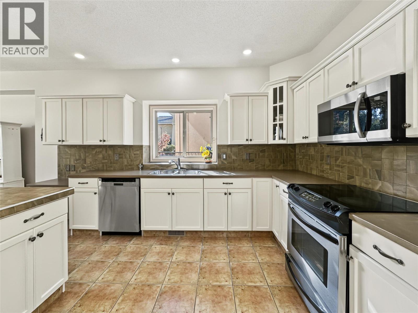13 Wildflower Court, Osoyoos, British Columbia  V0H 1V0 - Photo 26 - 10402685
