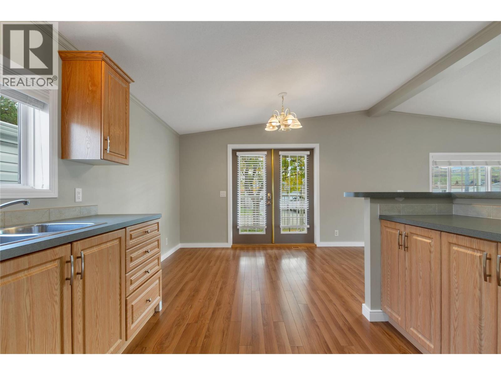 6688 Tronson Road Unit# 114, Vernon, British Columbia  V1H 1R9 - Photo 10 - 10402152