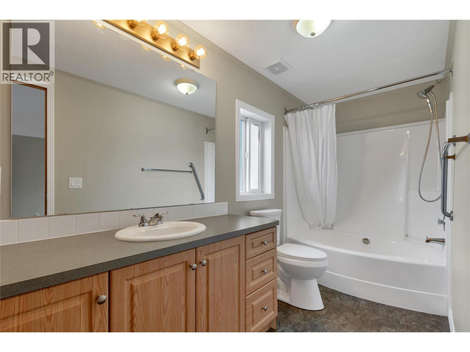 6688 Tronson Road Unit# 114, Vernon, British Columbia  V1H 1R9 - Photo 16 - 10402152