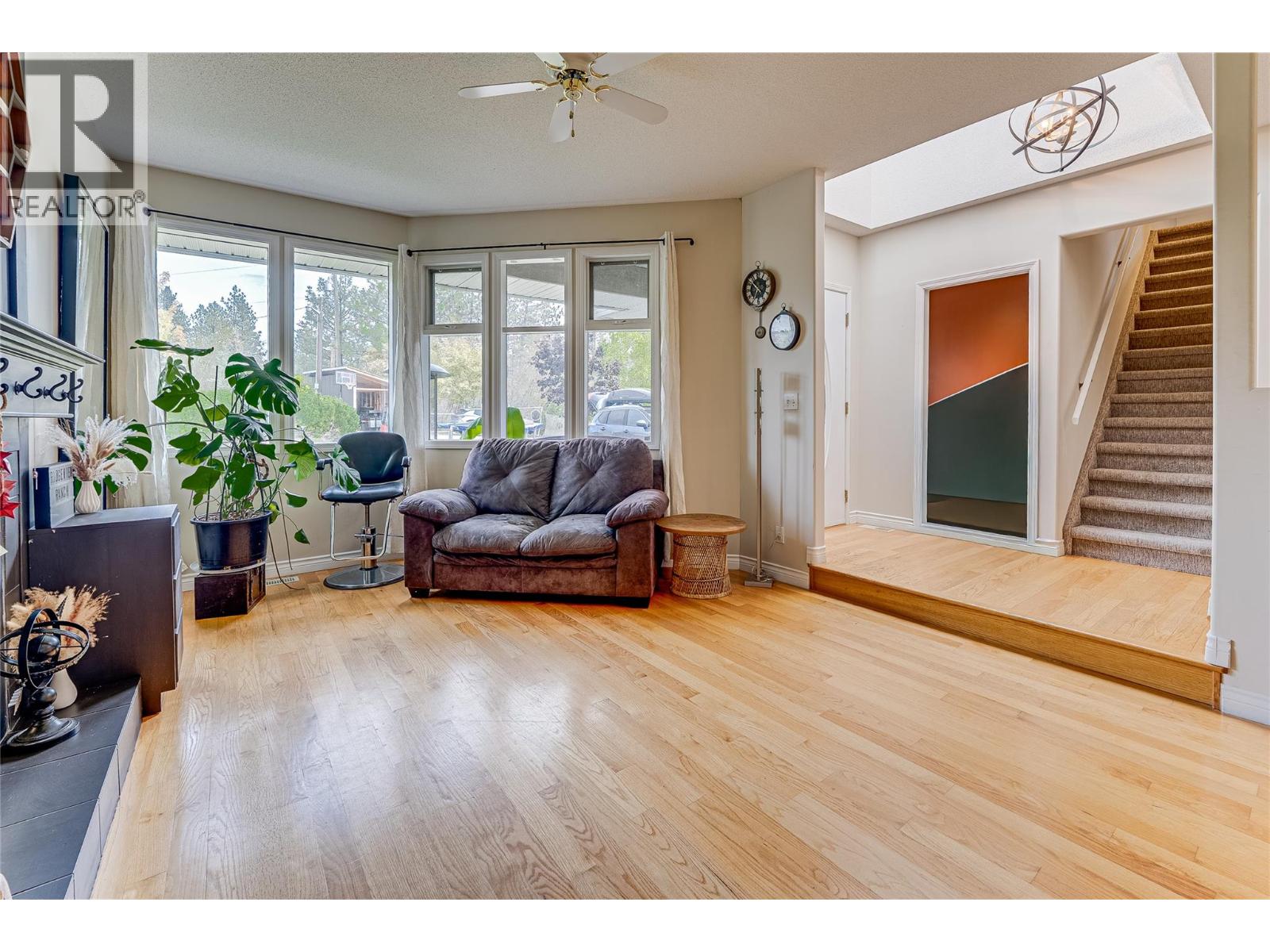 4671 Grandview Flats Road S, Spallumcheen, British Columbia  V4Y 0P6 - Photo 10 - 10397997