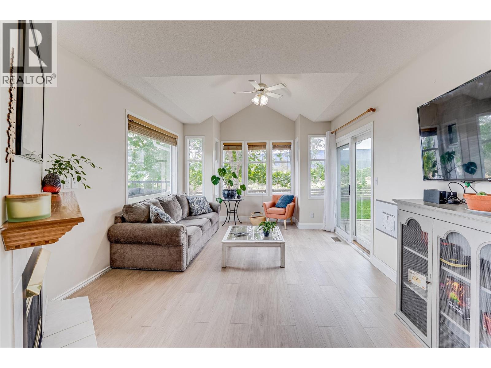 4671 Grandview Flats Road S, Spallumcheen, British Columbia  V4Y 0P6 - Photo 24 - 10397997