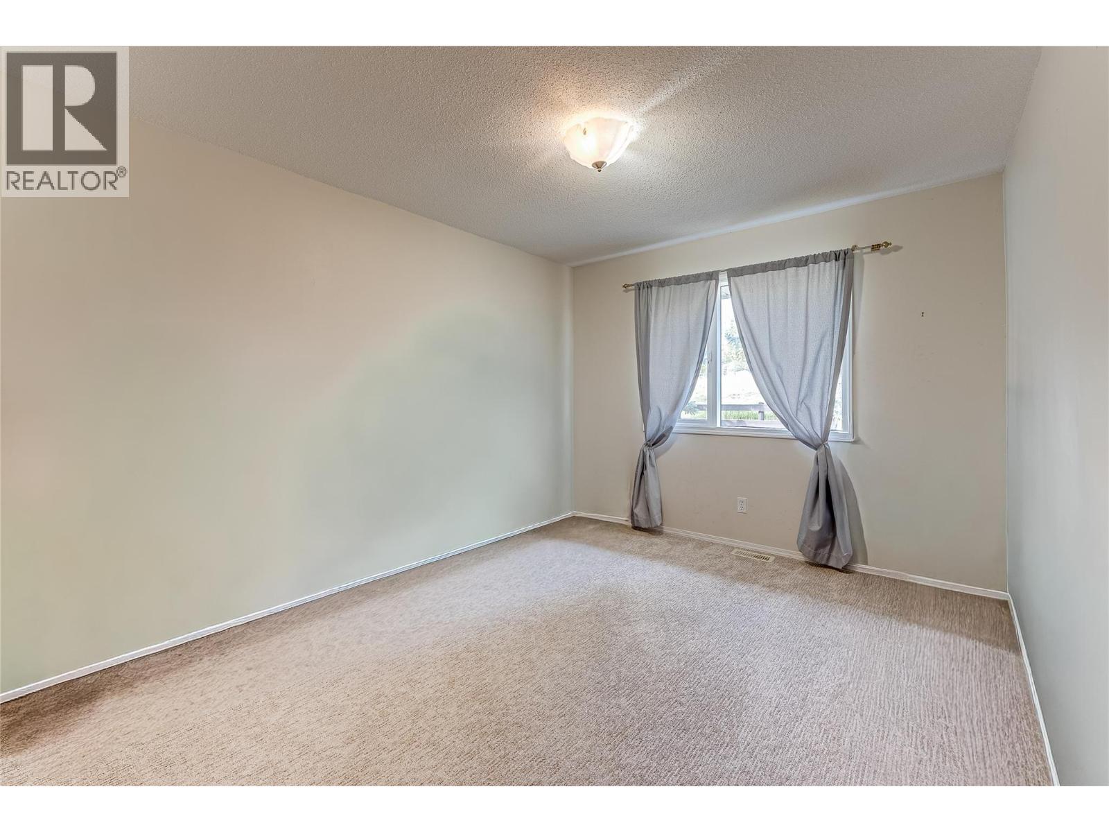 4671 Grandview Flats Road S, Spallumcheen, British Columbia  V4Y 0P6 - Photo 27 - 10397997