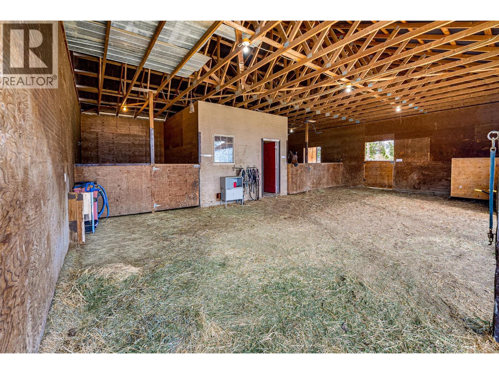 4671 Grandview Flats Road S, Spallumcheen, British Columbia  V4Y 0P6 - Photo 38 - 10397997