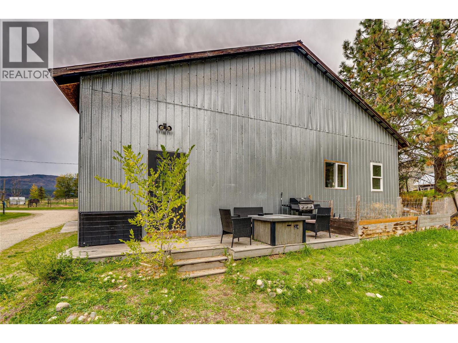 4671 Grandview Flats Road S, Spallumcheen, British Columbia  V4Y 0P6 - Photo 53 - 10397997