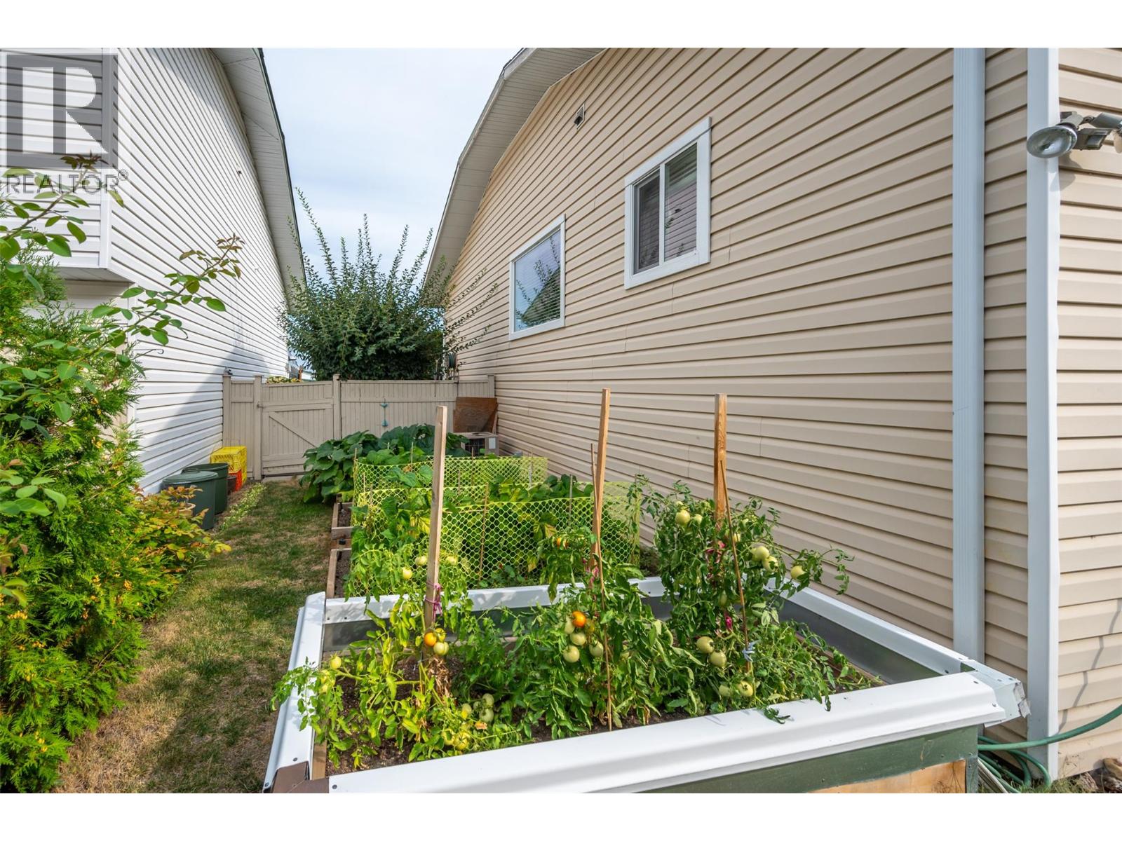 3400 Wilson Street Unit# 109, Penticton, British Columbia  V2A 8A3 - Photo 45 - 10402826
