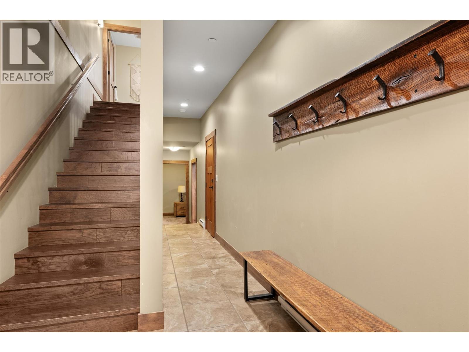 3280 Village Way Unit# 12, Sun Peaks, British Columbia  V0E 5N0 - Photo 25 - 10402834