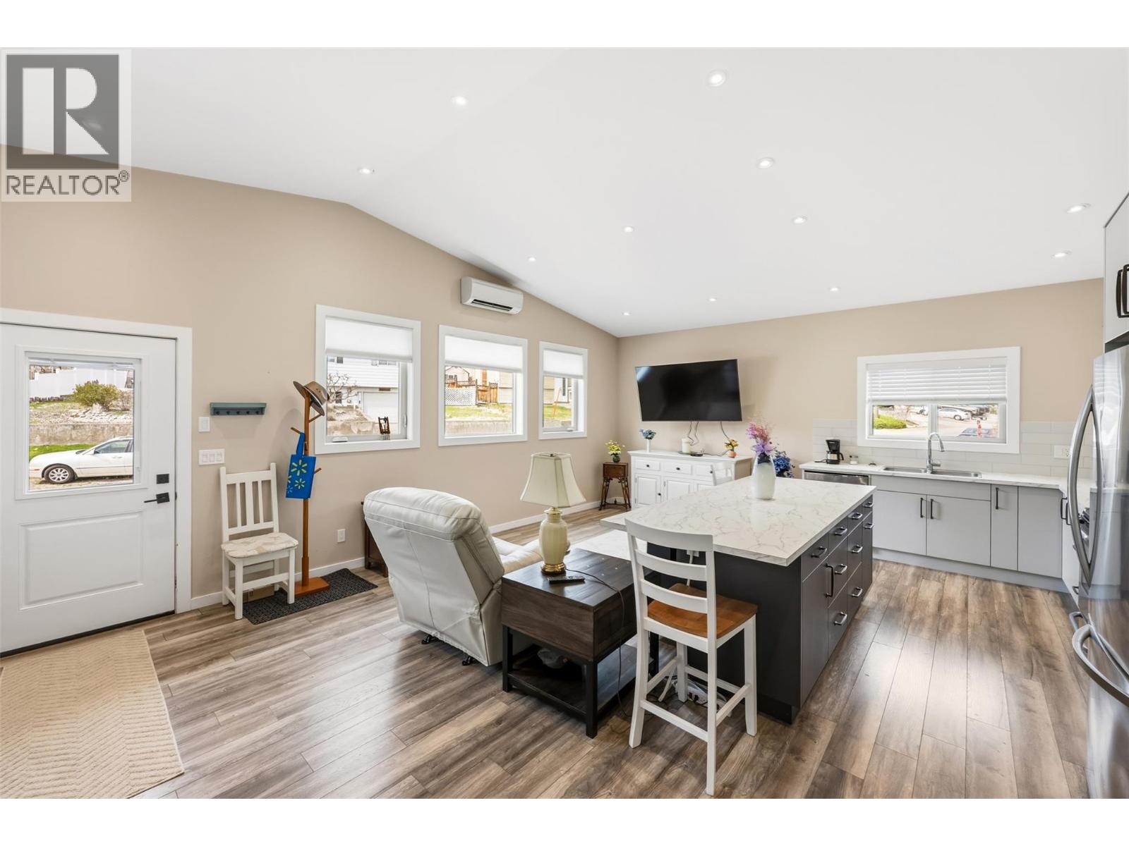 787 Kettle Avenue, Oliver, British Columbia  V0H 1T0 - Photo 62 - 10402888