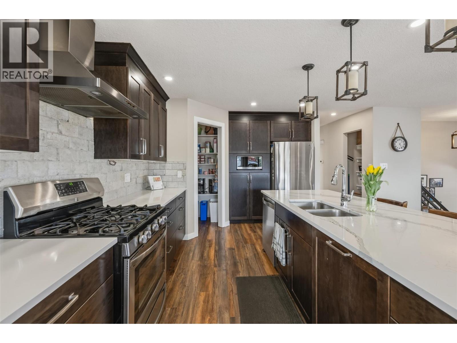 787 Kettle Avenue, Oliver, British Columbia  V0H 1T0 - Photo 7 - 10402888