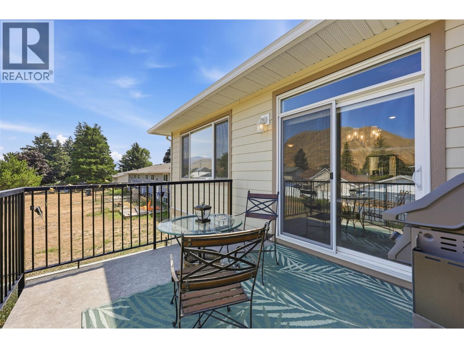 2352 Bossert Avenue, Kamloops, British Columbia  V2B 4V6 - Photo 10 - 10402683