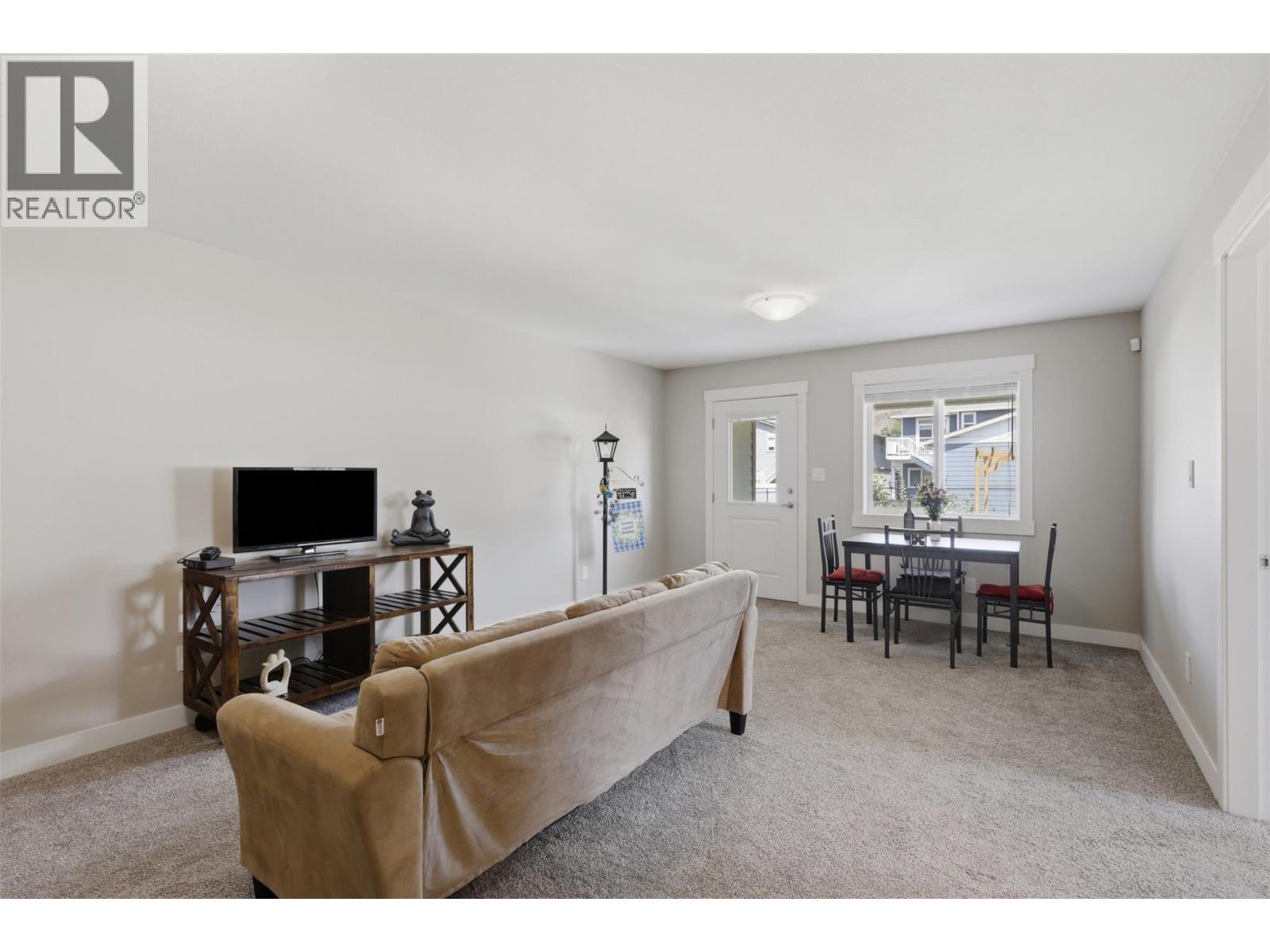 2352 Bossert Avenue, Kamloops, British Columbia  V2B 4V6 - Photo 22 - 10402683