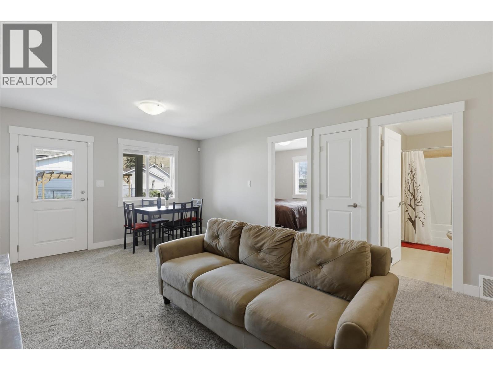 2352 Bossert Avenue, Kamloops, British Columbia  V2B 4V6 - Photo 25 - 10402683