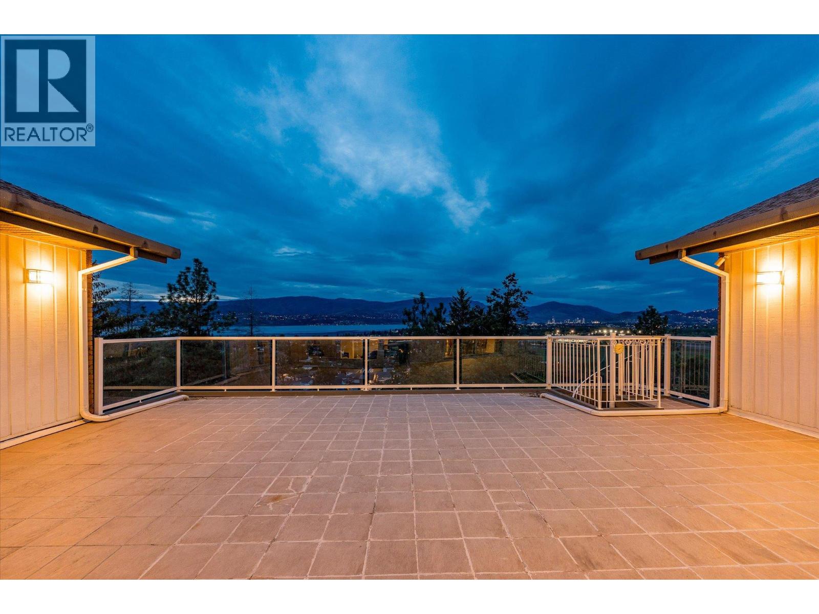1045 Bartholomew Court, Kelowna, British Columbia  V1W 4N2 - Photo 25 - 10397779