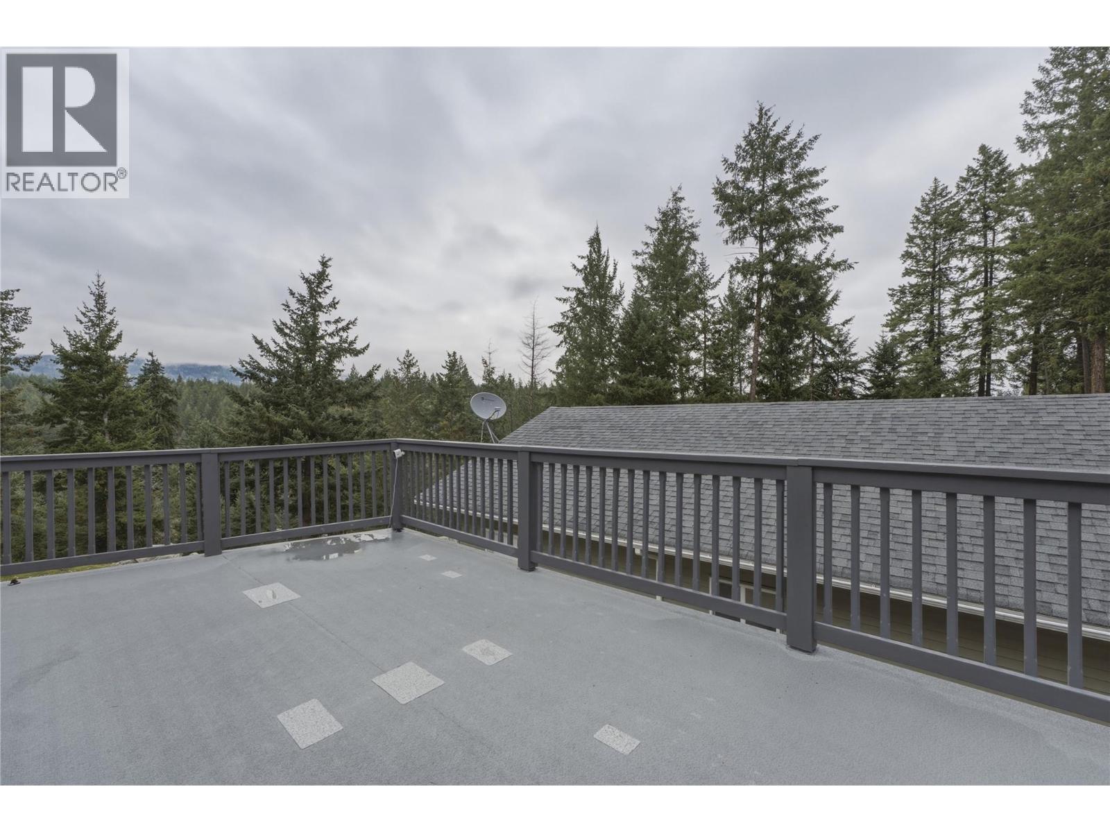 10824 Westshore Road, Vernon, British Columbia  V1H 2C3 - Photo 38 - 10402745