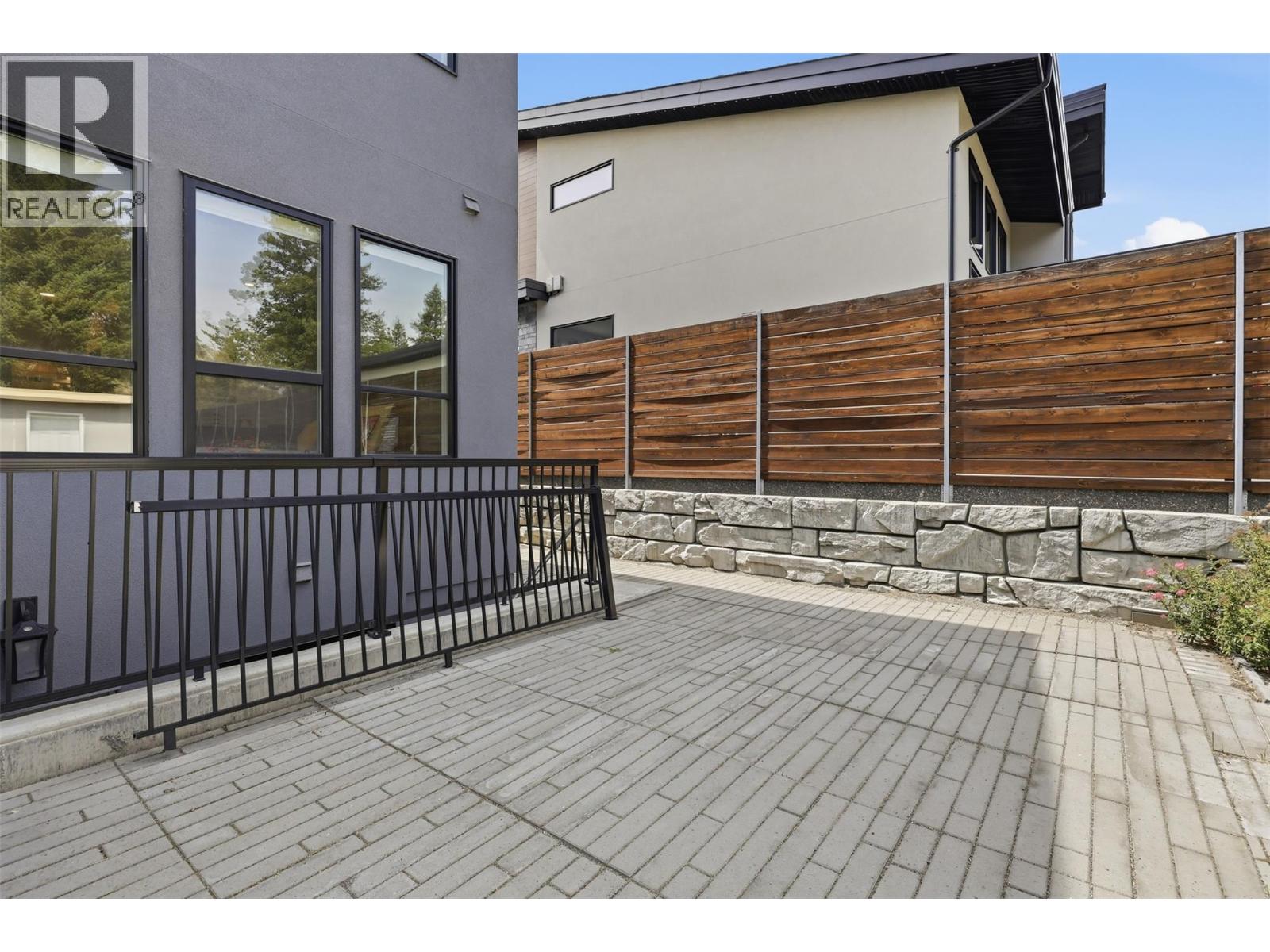 1333 Prairie Rose Drive, Kamloops, British Columbia  V2E 0C5 - Photo 35 - 10402893