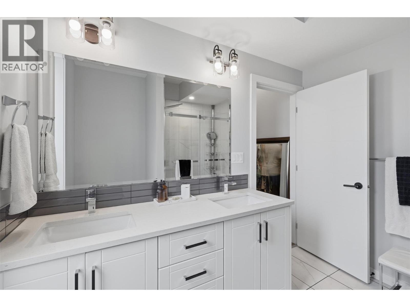 1333 Prairie Rose Drive, Kamloops, British Columbia  V2E 0C5 - Photo 48 - 10402893
