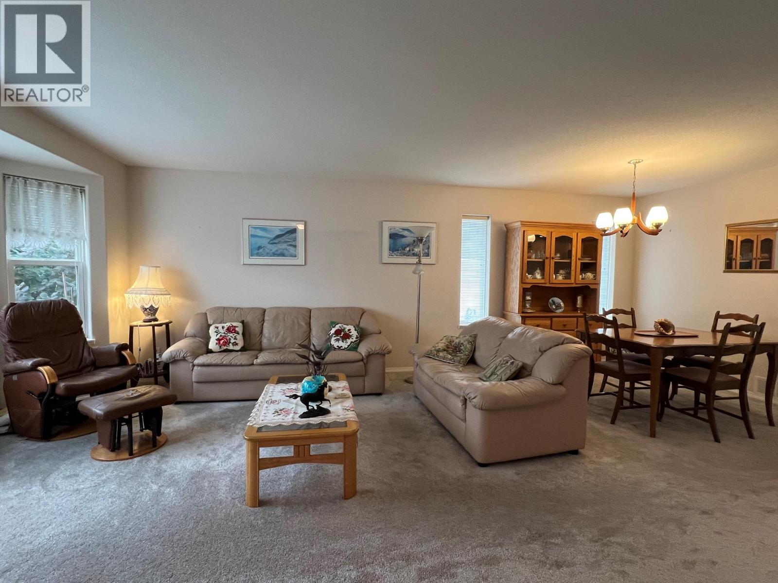 604 6th Avenue, Vernon, British Columbia  V1H 1Z1 - Photo 4 - 10401622