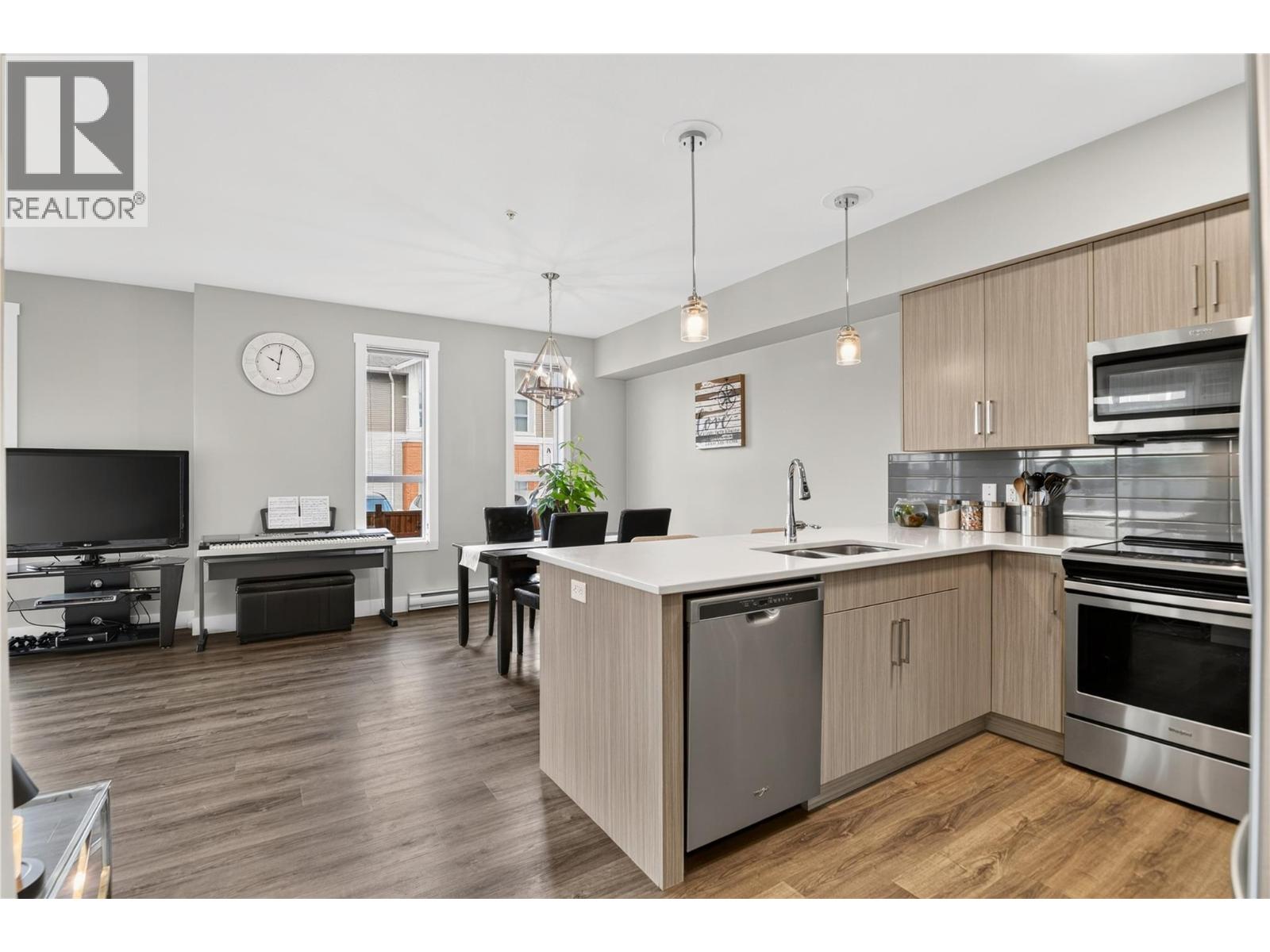 3090 Burtch Road Unit# 103, Kelowna, British Columbia  V1W 5G9 - Photo 6 - 10402356