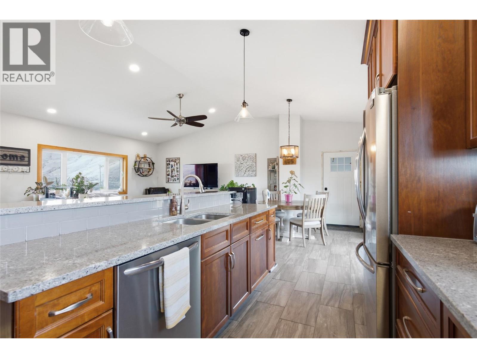 6536 Ashcroft Road, Cache Creek, British Columbia  V0K 2J0 - Photo 23 - 10402820