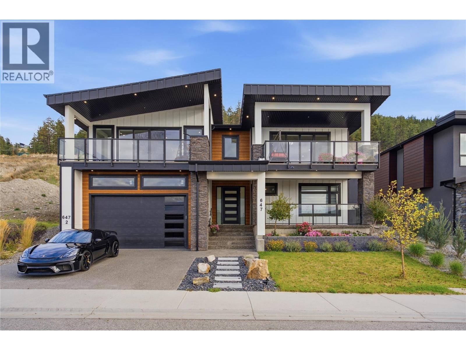 647 Deans Drive, Kelowna, British Columbia  V1P 1A1 - Photo 1 - 10402400