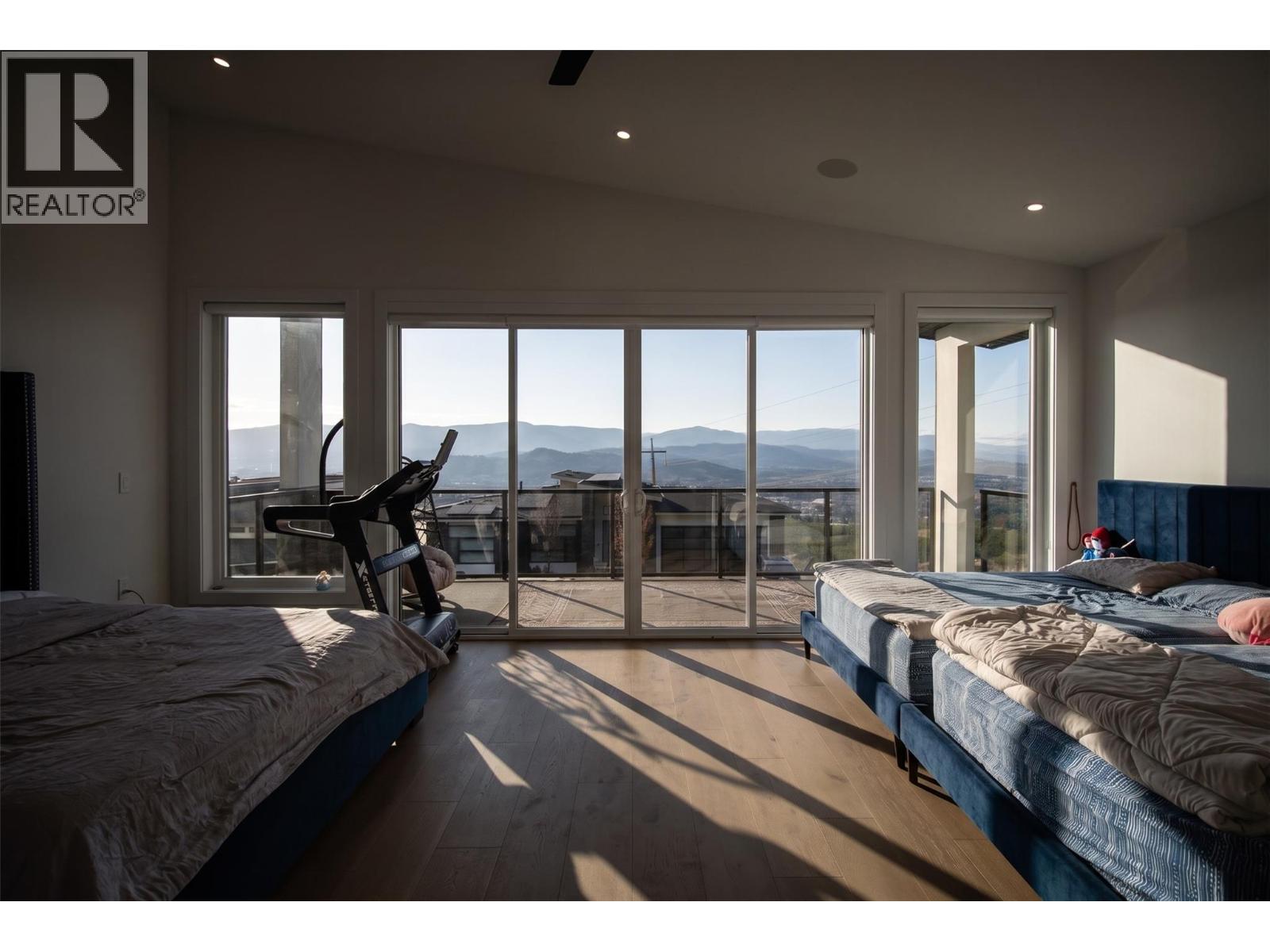 647 Deans Drive, Kelowna, British Columbia  V1P 1A1 - Photo 56 - 10402400