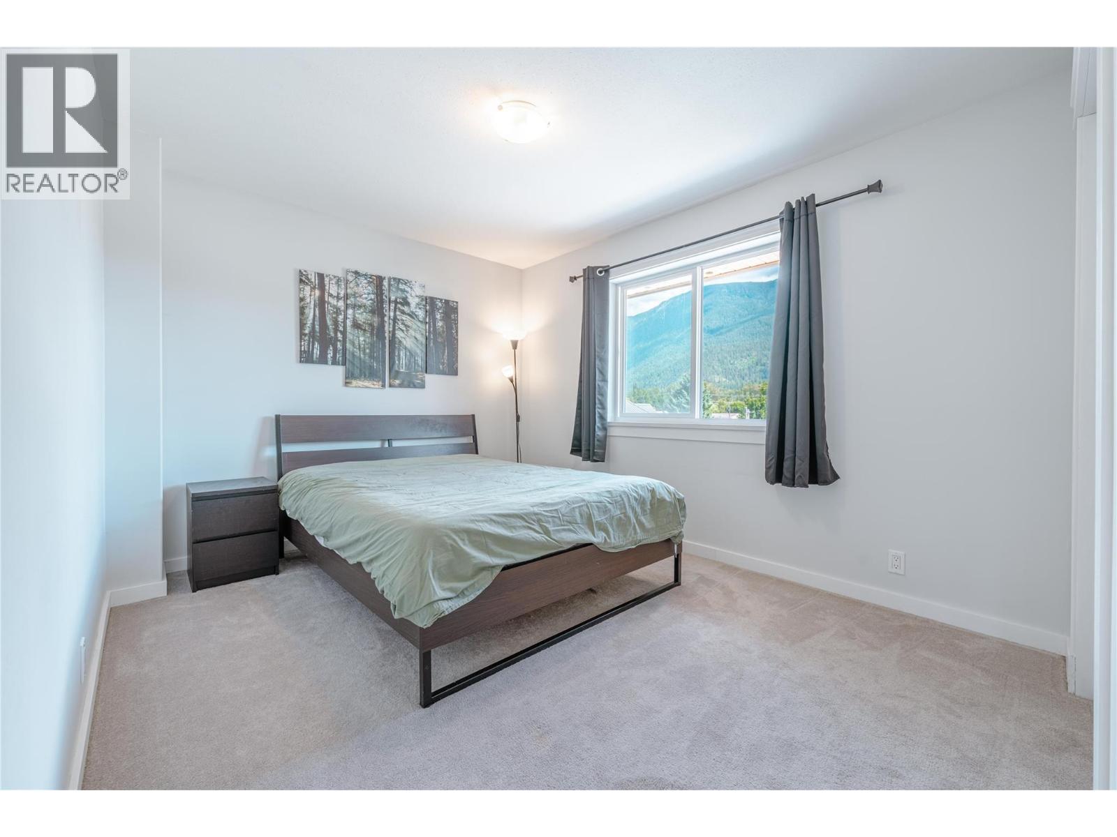 703 Center Street, Revelstoke, British Columbia  V0E 2S0 - Photo 21 - 10400450
