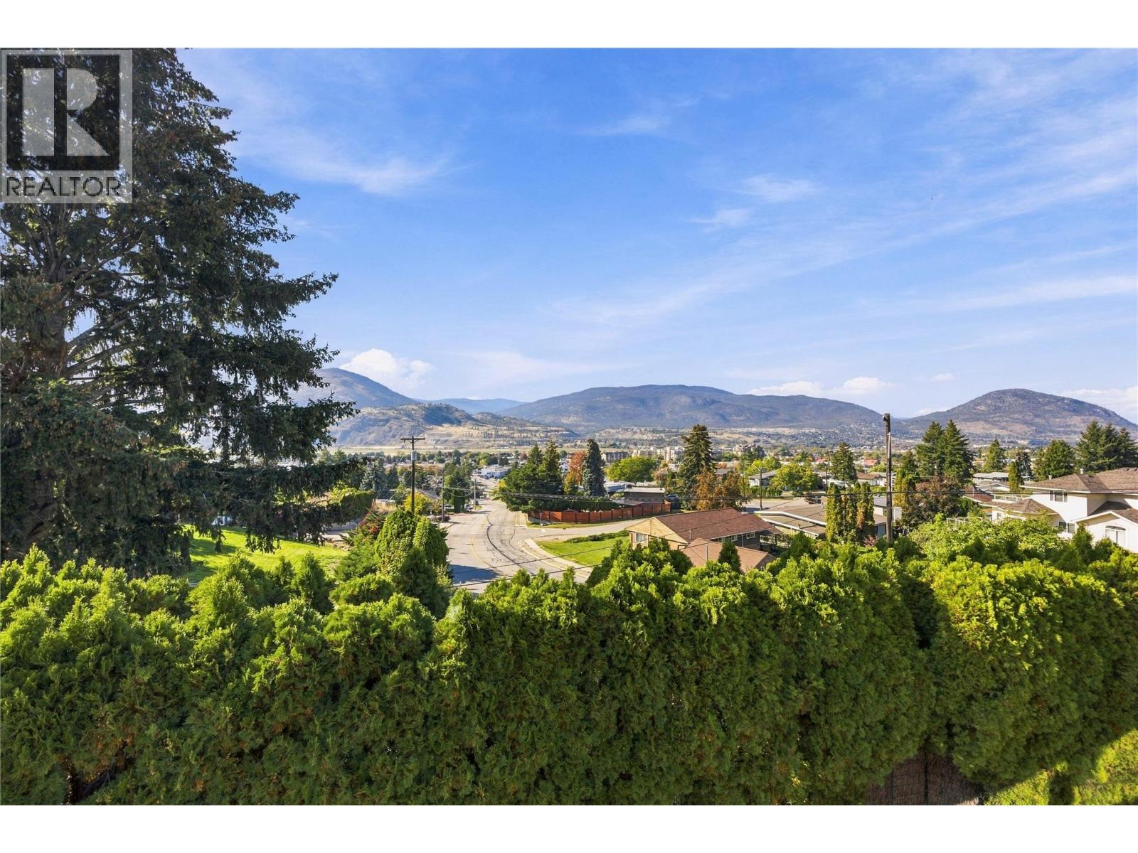 114 Brentview Court, Penticton, British Columbia  V2A 8H2 - Photo 44 - 10402853