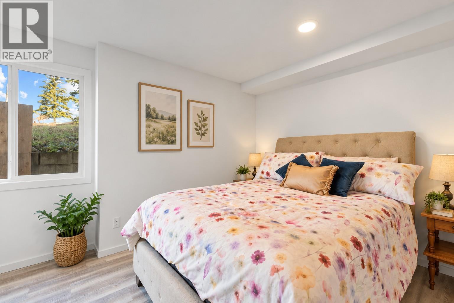1321 10th Avenue, Salmon Arm, British Columbia  V1E 2V6 - Photo 35 - 10402802