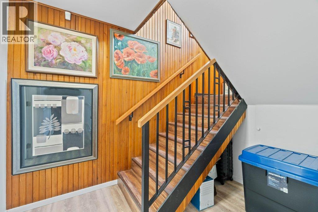 1321 10th Avenue, Salmon Arm, British Columbia  V1E 2V6 - Photo 44 - 10402802