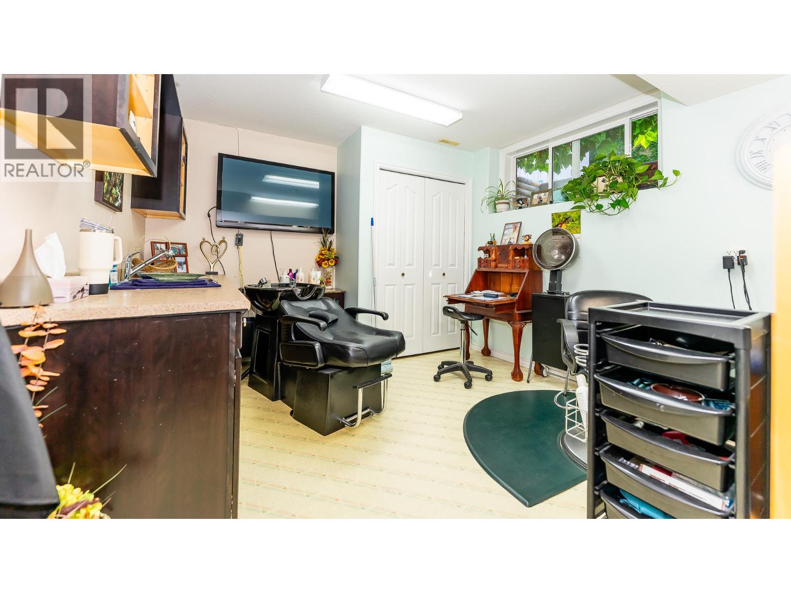 1291 49 Avenue Ne, Salmon Arm, British Columbia  V1E 3P1 - Photo 11 - 10402840