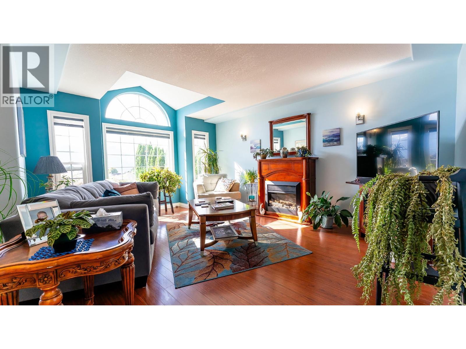1291 49 Avenue Ne, Salmon Arm, British Columbia  V1E 3P1 - Photo 4 - 10402840