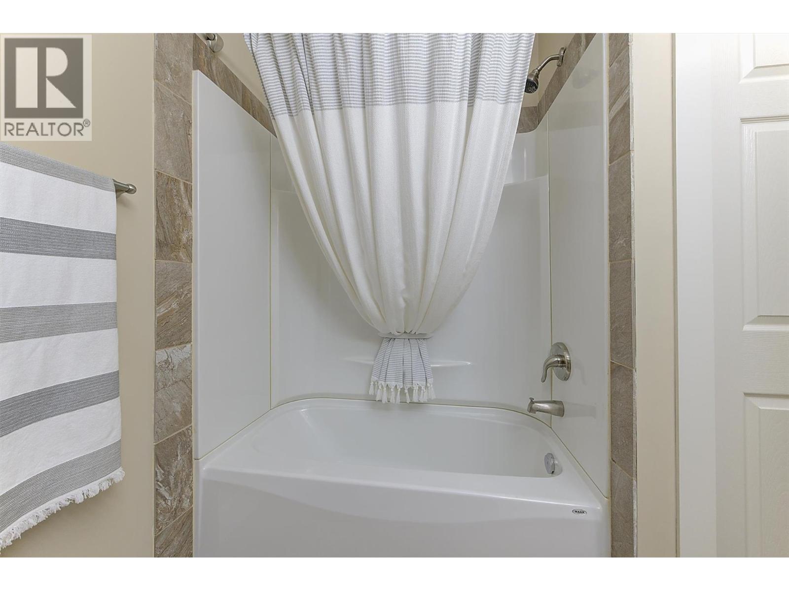 2151 Madera Court, West Kelowna, British Columbia  V4T 3H7 - Photo 57 - 10402647