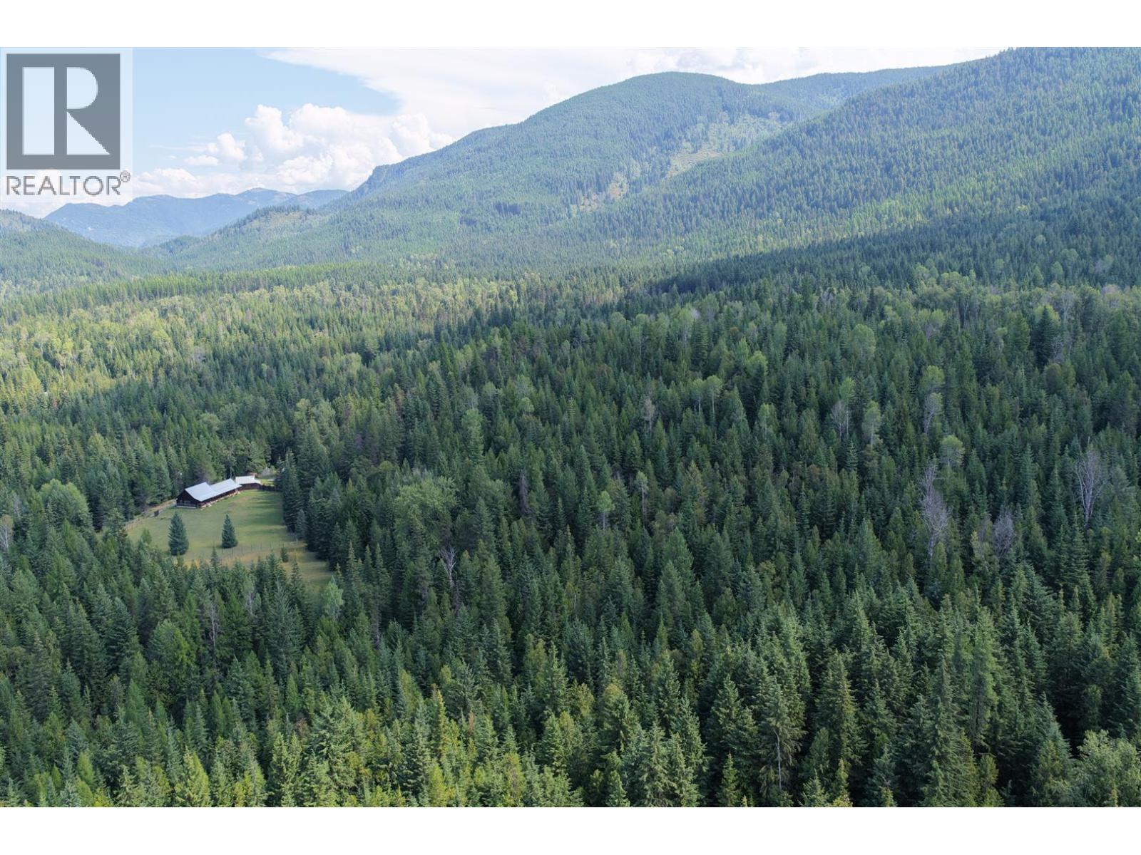 152 Talbot Road, Nelway, British Columbia  V0G 1Z0 - Photo 5 - 10402937