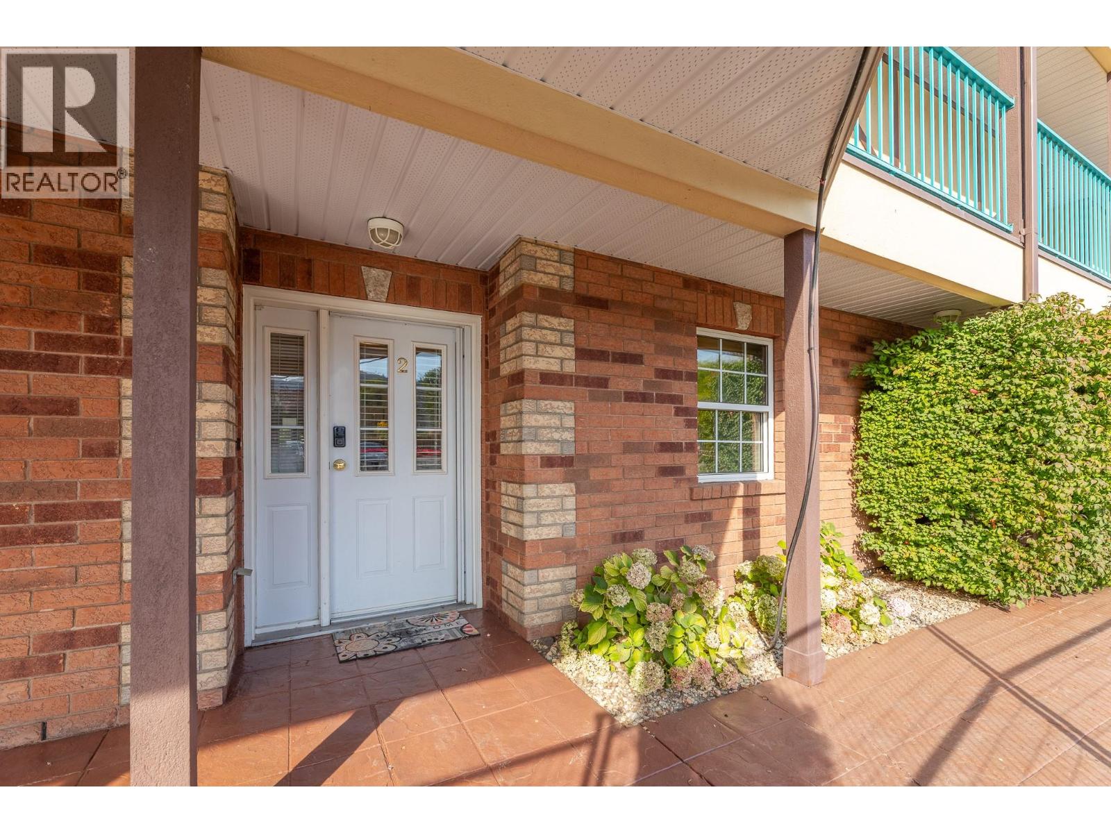 800 Railway Lane Unit# 2, Okanagan Falls, British Columbia  V0H 1R4 - Photo 3 - 10402935