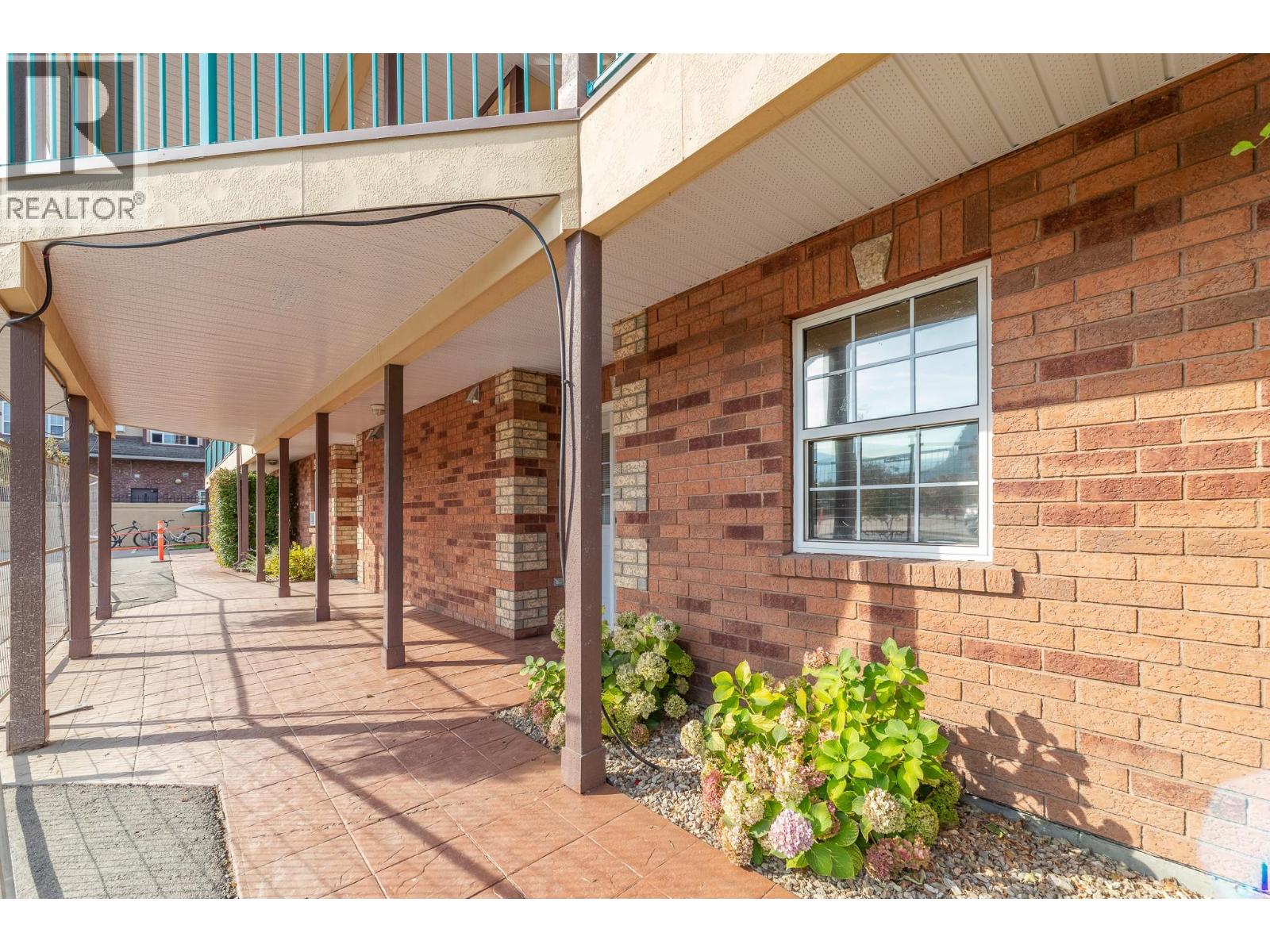 800 Railway Lane Unit# 2, Okanagan Falls, British Columbia  V0H 1R4 - Photo 4 - 10402935