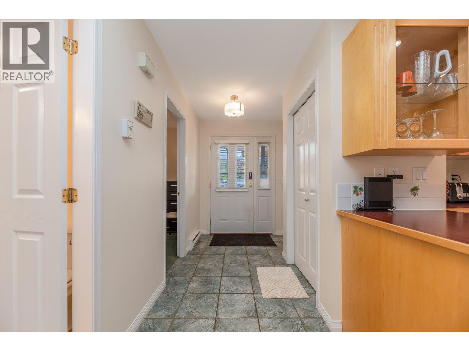 800 Railway Lane Unit# 2, Okanagan Falls, British Columbia  V0H 1R4 - Photo 7 - 10402935