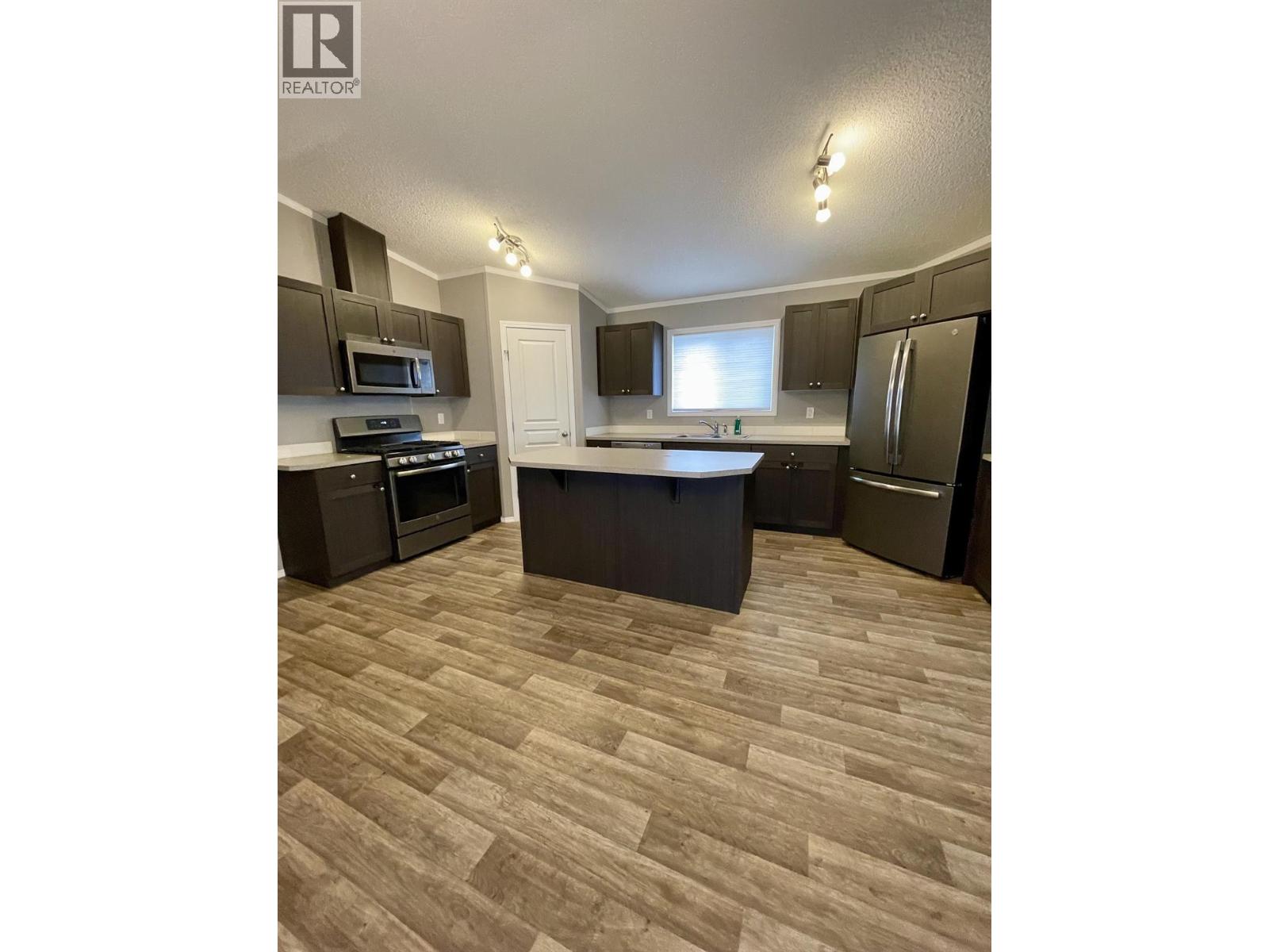 100 Aspen Drive Unit# 116, Sparwood, British Columbia  V0B 2G0 - Photo 3 - 10402836
