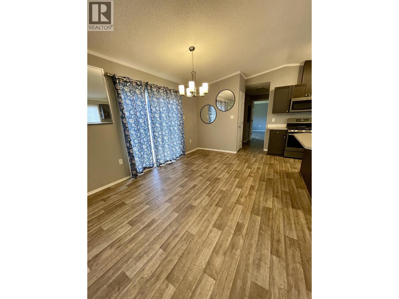 100 Aspen Drive Unit# 116, Sparwood, British Columbia  V0B 2G0 - Photo 6 - 10402836
