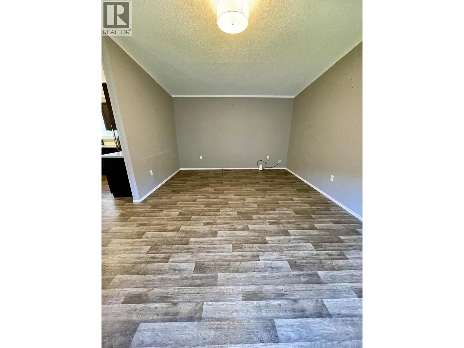 100 Aspen Drive Unit# 116, Sparwood, British Columbia  V0B 2G0 - Photo 9 - 10402836