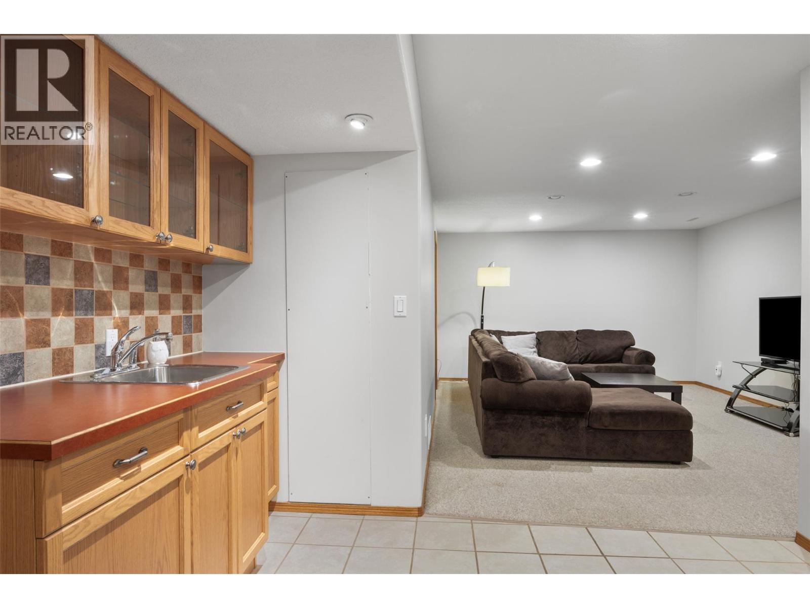780 Huntington Drive, Kamloops, British Columbia  V2B 6G4 - Photo 31 - 10402764
