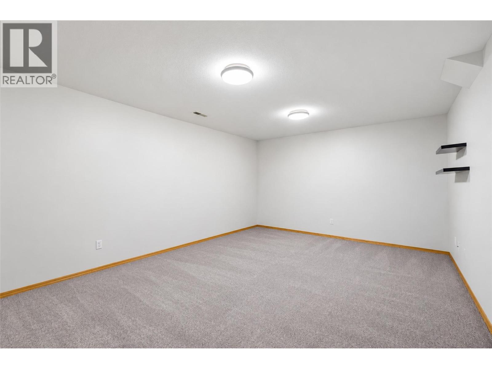 780 Huntington Drive, Kamloops, British Columbia  V2B 6G4 - Photo 33 - 10402764