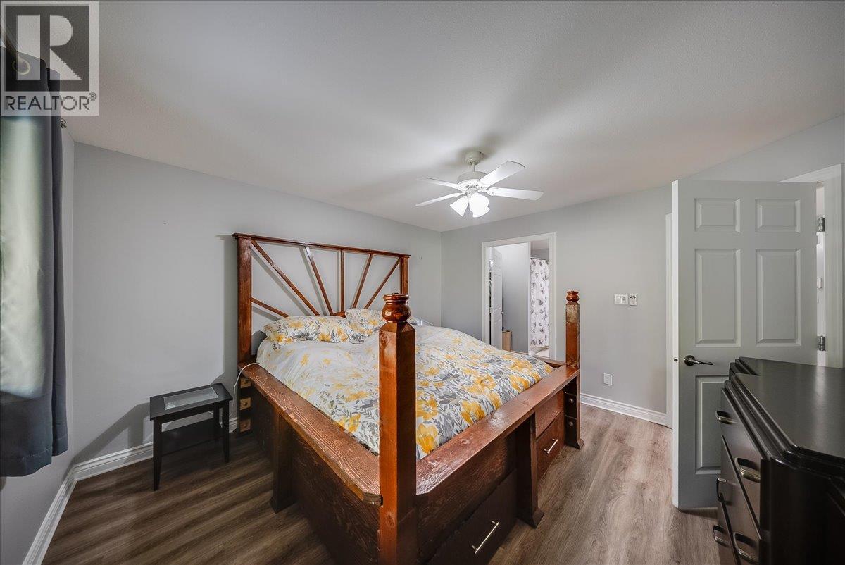 114 Mountain Side Drive, Fruitvale, British Columbia  V0G 1L0 - Photo 12 - 10402592