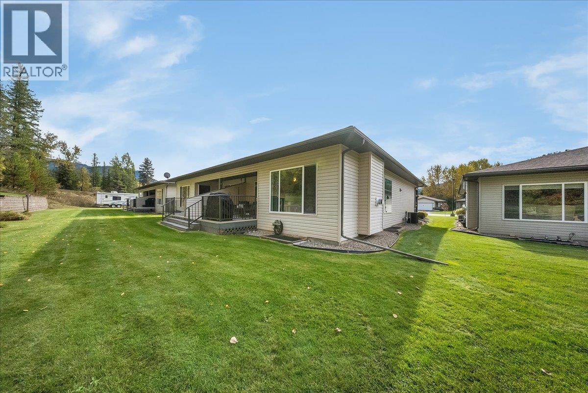 114 Mountain Side Drive, Fruitvale, British Columbia  V0G 1L0 - Photo 30 - 10402592