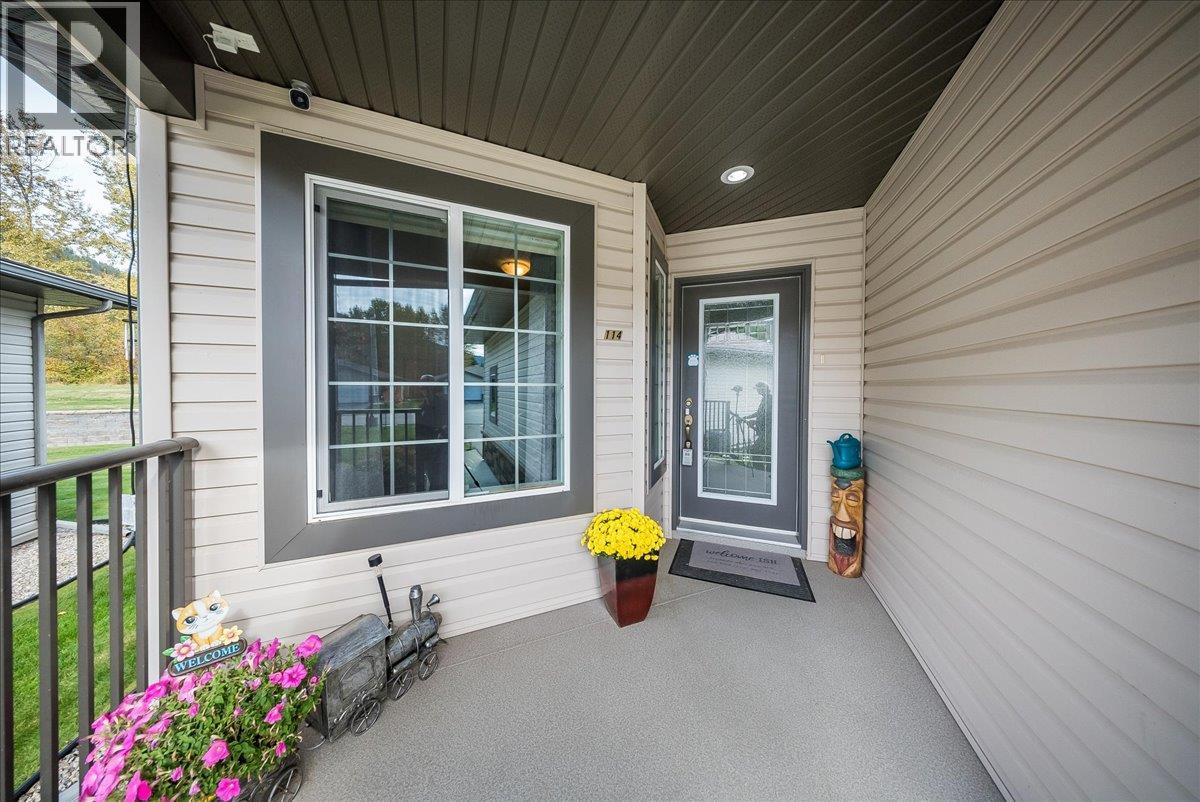 114 Mountain Side Drive, Fruitvale, British Columbia  V0G 1L0 - Photo 38 - 10402592