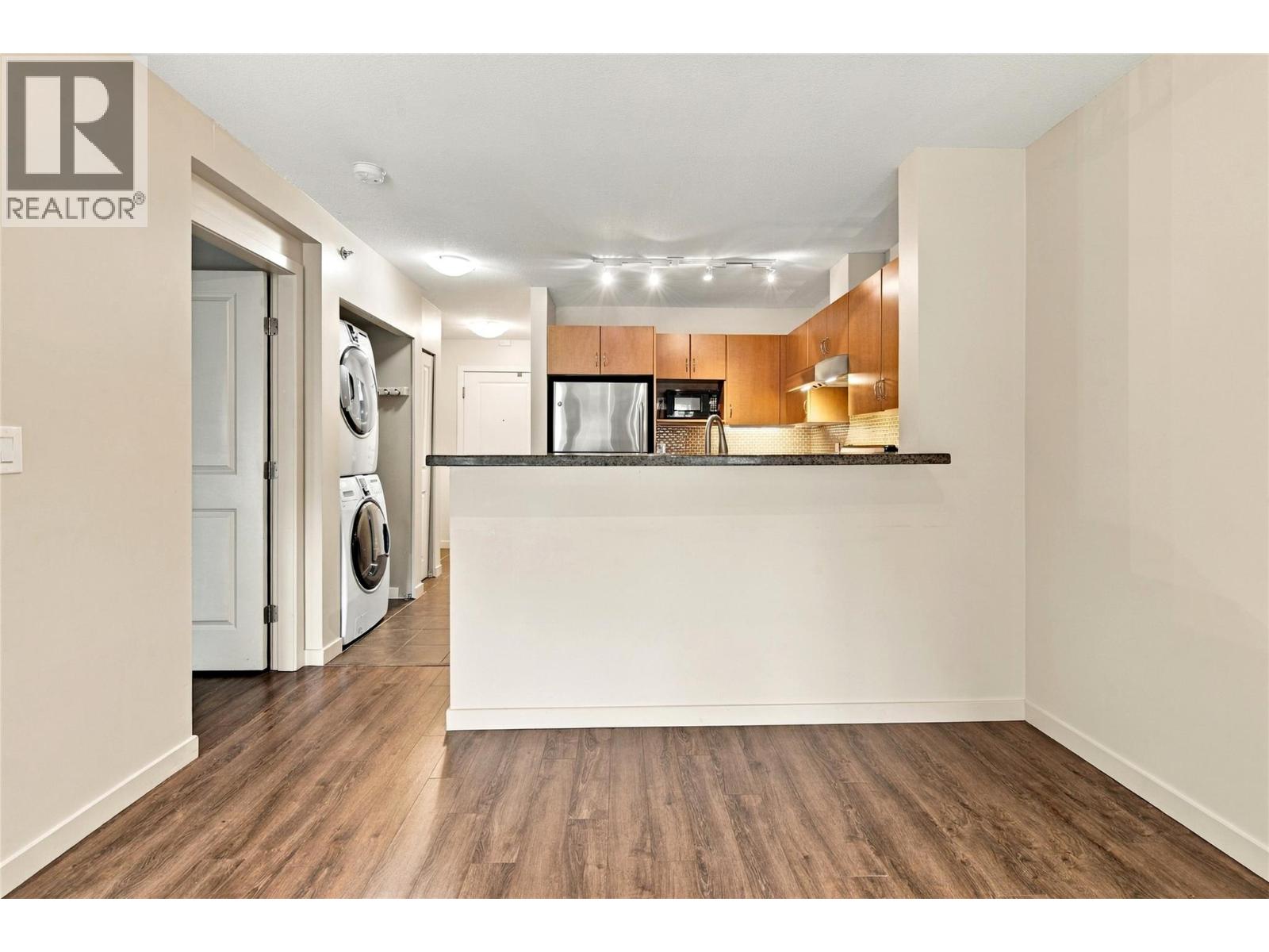 563 Yates Road Unit# 412, Kelowna, British Columbia  V1V 2V3 - Photo 5 - 10402863