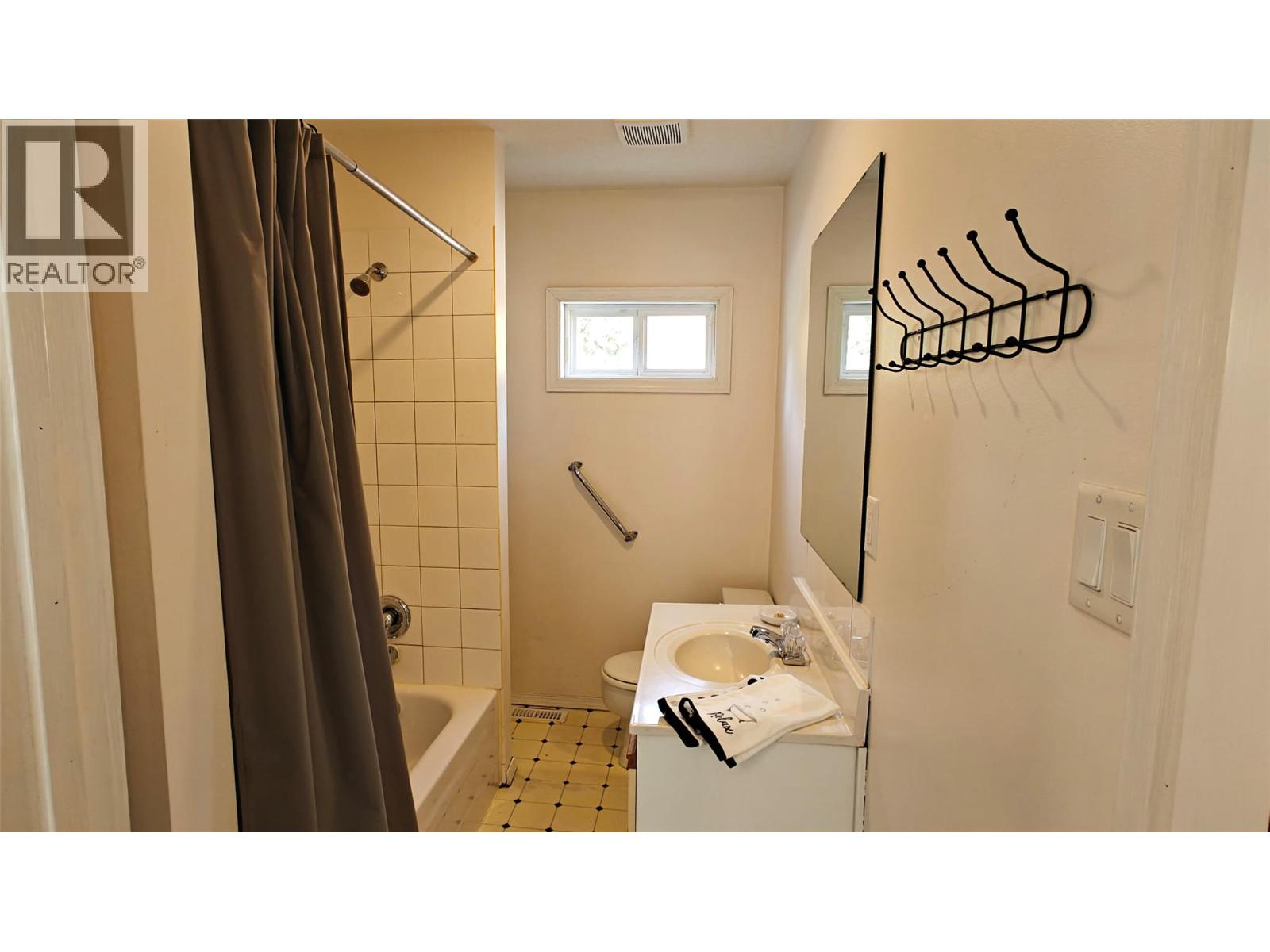521 Turner Street, Warfield, British Columbia  V1R 2P6 - Photo 17 - 10402730