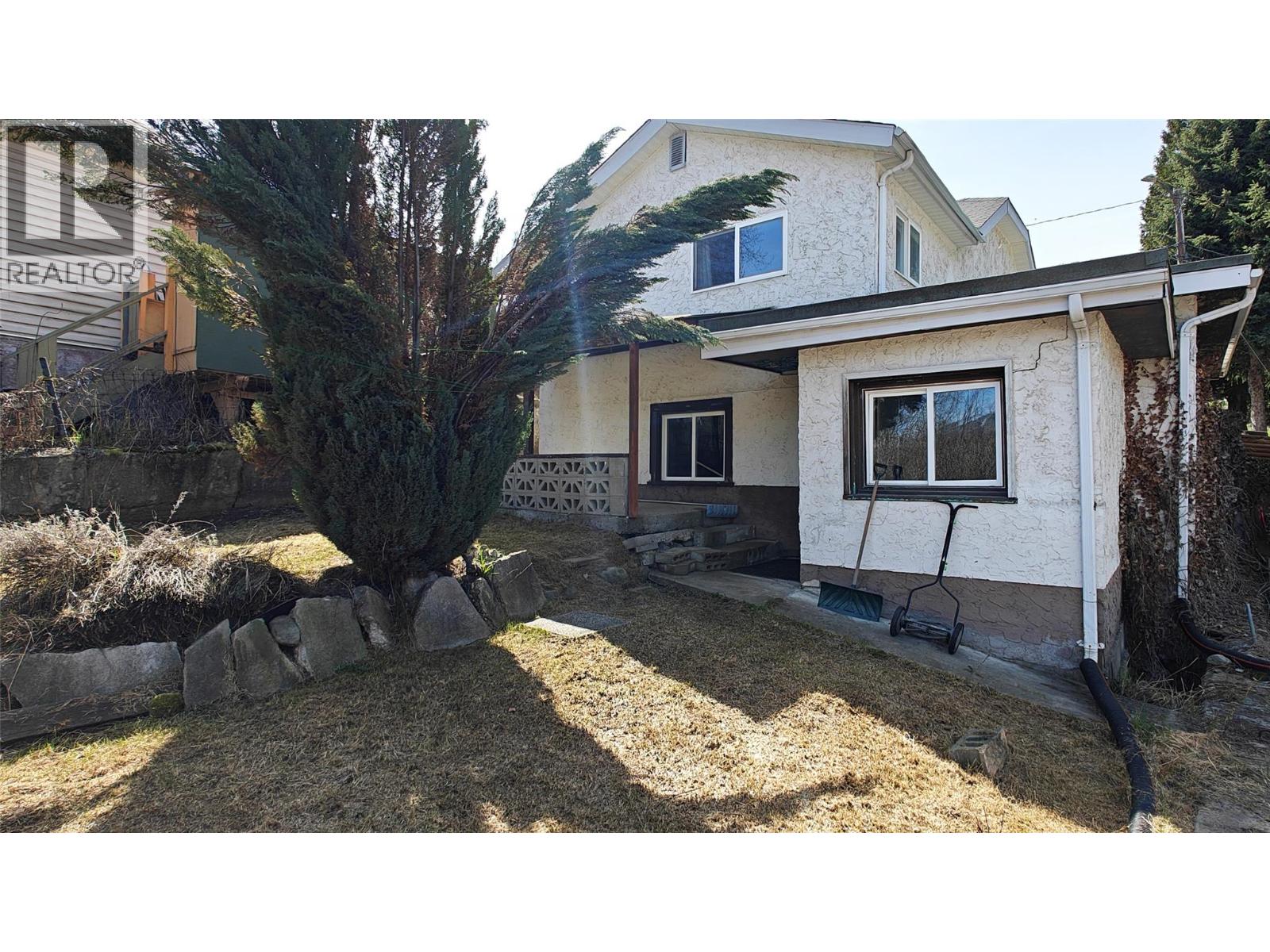 521 Turner Street, Warfield, British Columbia  V1R 2P6 - Photo 32 - 10402730