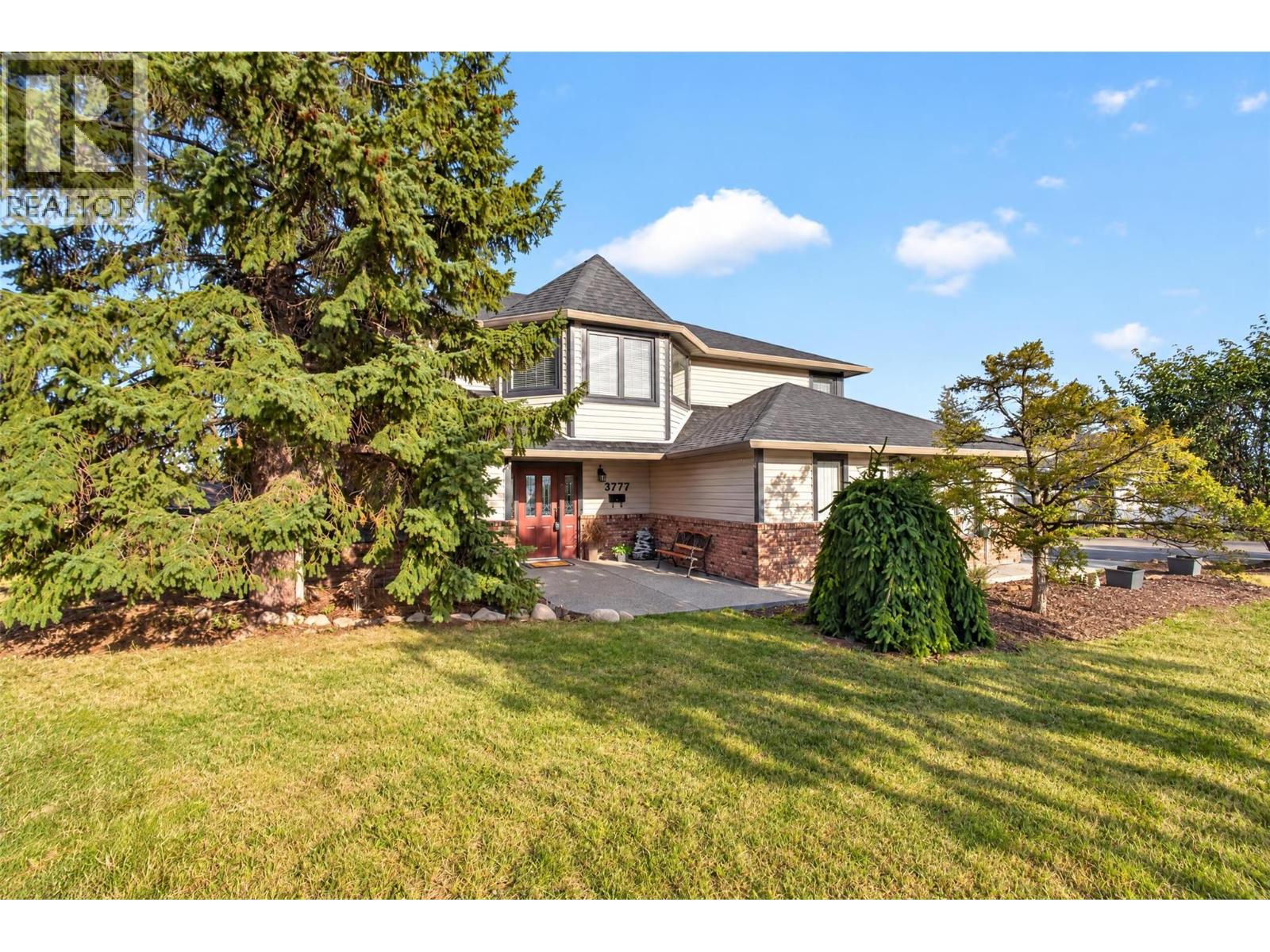 3777 Salloum Road, West Kelowna, British Columbia  V4T 1E3 - Photo 1 - 10402089