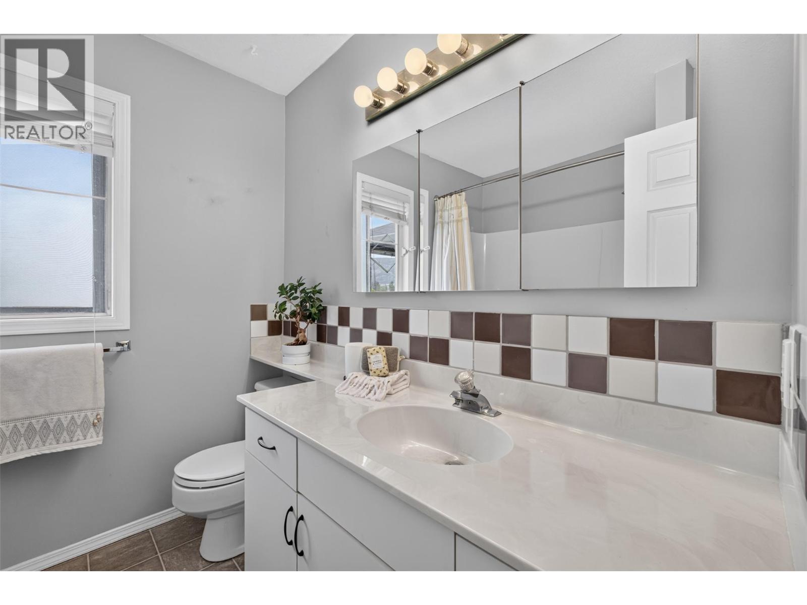 3777 Salloum Road, West Kelowna, British Columbia  V4T 1E3 - Photo 19 - 10402089